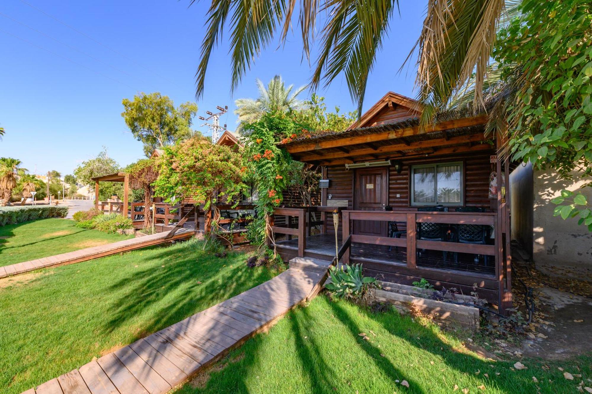 Belfer'S Dead Sea Cabins Neot HaKikar Exterior foto
