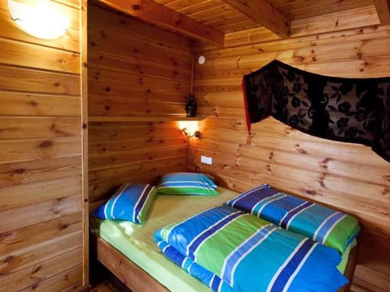 Belfer'S Dead Sea Cabins Neot HaKikar Exterior foto